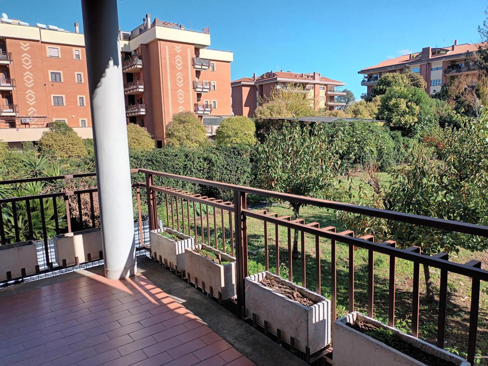 Appartement Casabartok à Rome Extérieur photo